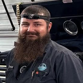 Lonsbury Garage Team Member