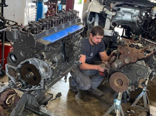 Cummins engine replacement